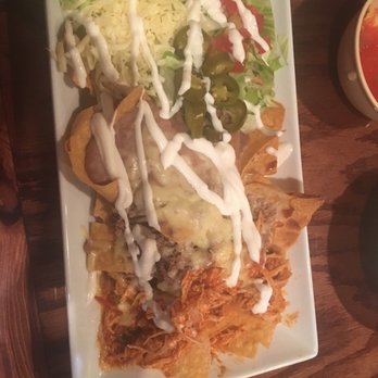 El Mazatlan - Supreme nachos - Mexican Near Me - Cave City, Kentucky El Mazatlan - Supreme nachos - Mexican Near Me - Cave City, Kentucky