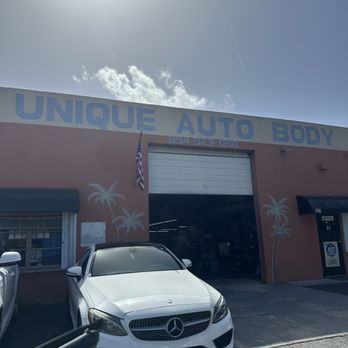 Unique Auto Body - Front of the body shop - Body Shops Near Me - Fort Lauderdale, Florida Unique Auto Body - Front of the body shop - Body Shops Near Me - Fort Lauderdale, Florida