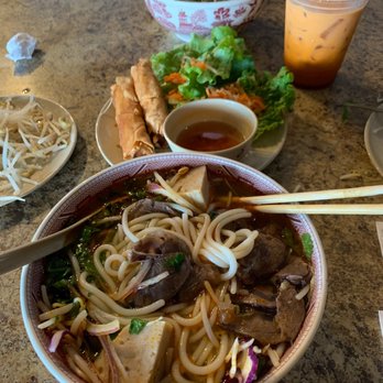 Pho Ben - Heights - Bbh, eggrolls, pho & Thai tea - Vietnamese Near Me - Houston, Texas Pho Ben - Heights - Bbh, eggrolls, pho & Thai tea - Vietnamese Near Me - Houston, Texas