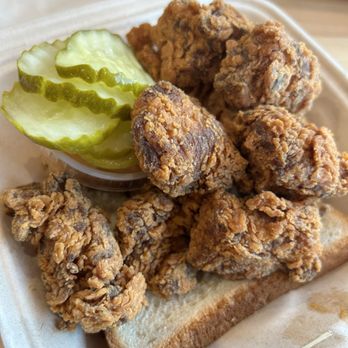 Dave's Hot Chicken - Food: Chicken 10pc. Dave's Bites - Chicken Shop Near Me - Medford, Massachusetts Dave's Hot Chicken - Food: Chicken 10pc. Dave's Bites - Chicken Shop Near Me - Medford, Massachusetts