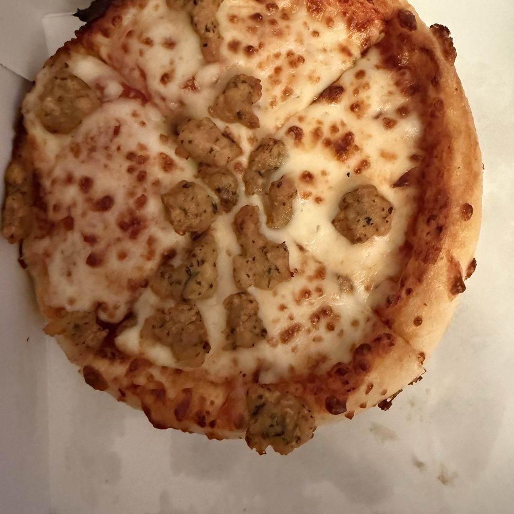 Pizza Hut - Pizza Near Me - Bronx, New York Pizza Hut - Pizza Near Me - Bronx, New York