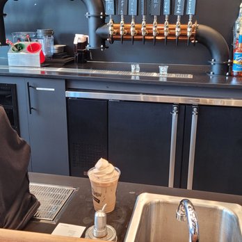 Java House - Iced tedster - Coffee & Tea Near Me - Indianapolis, Indiana