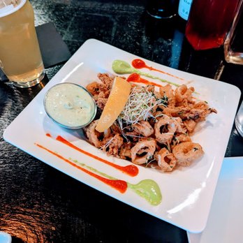 Draft Gastropub - Calamari - Gastropubs Near Me - Appleton, Wisconsin