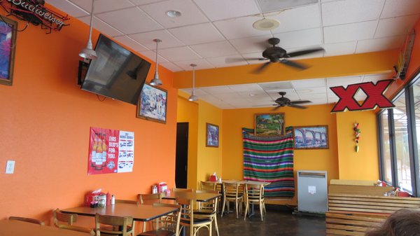 La Tapatia Mexican Restaurant & Bar by null