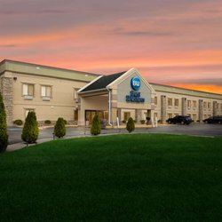 Best Western Crossroads Inn - Exterior