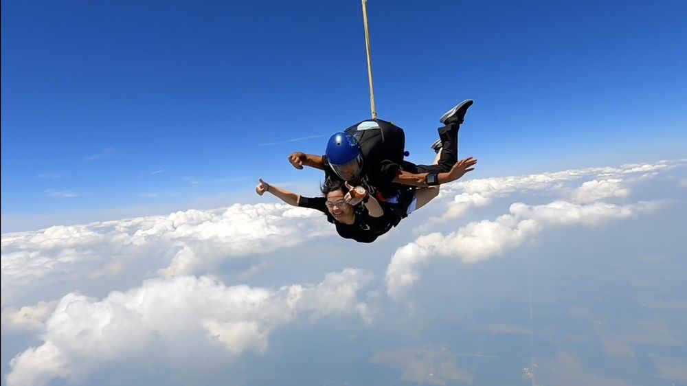 Skydive Chicago Logo