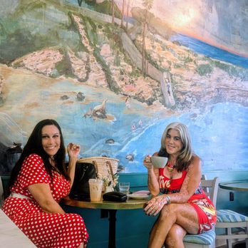 Cala La Jolla Cafe - Coffee & Tea Near Me - San Diego, California Cala La Jolla Cafe - Coffee & Tea Near Me - San Diego, California