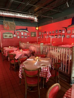 Lefty's Lobster and Chowder House by null