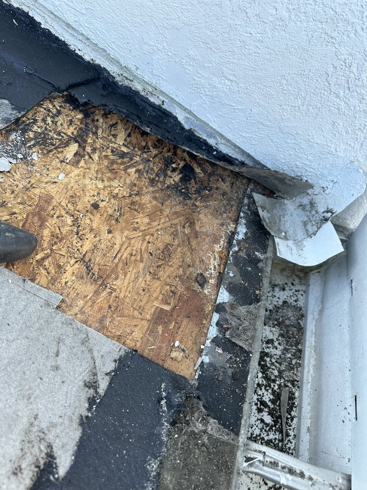 Slide of Salvo Roofing