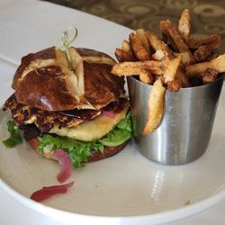 Soul Cafe - Impossible cheeseburger with fries