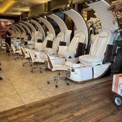 Rock Star Nails & Spa - Basic manicure and pedicure complete