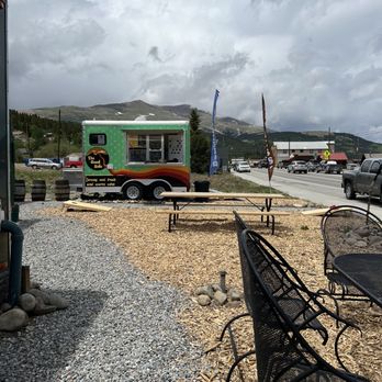 Otto's Food Cart - Seating - American Near Me - Alma, Colorado