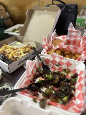 Gold Tooth Tony's Detroit Pizza by null