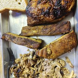 Rock's Famous Bar-B-Que and Catering - 3 Meat Combo