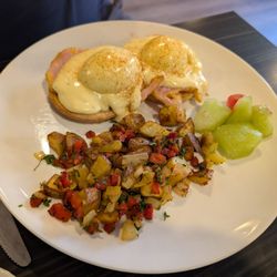 One98Eight Restaurant - Eggs Benny