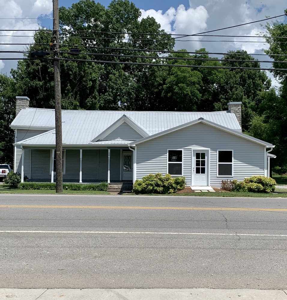 ATTIC ADDICTS VINTAGE MARKET Updated June 2024 24 Photos 109 N