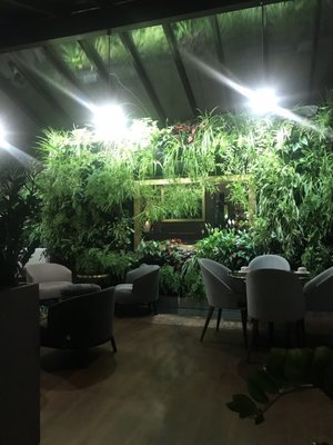 Le Parisis Hôtel by null