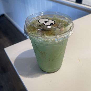 Nosy Neighbors Coffee & Donuts - Praline Pie Matcha - Coffee & Tea Near Me - Pasadena, California Nosy Neighbors Coffee & Donuts - Praline Pie Matcha - Coffee & Tea Near Me - Pasadena, California