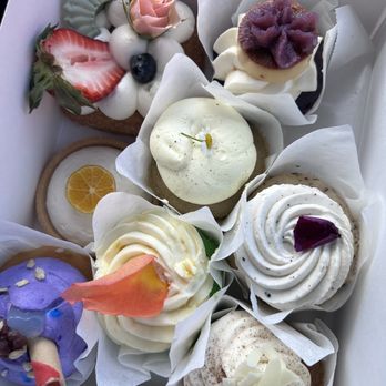 Flour Atelier - Bakeries Near Me - San Diego, California