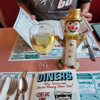 Lincoln Diner - American Near Me - Lincoln, New Hampshire Lincoln Diner - American Near Me - Lincoln, New Hampshire