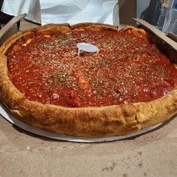 Deep dish pizza pepperoni