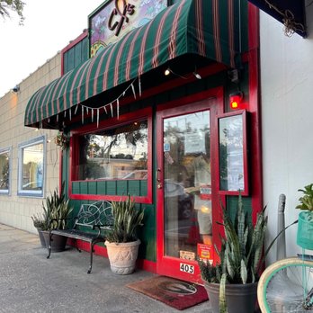 Cj's Italian Restaurant - Exterior of CJ's - Italian Near Me - Saint Simons Island, Georgia Cj's Italian Restaurant - Exterior of CJ's - Italian Near Me - Saint Simons Island, Georgia