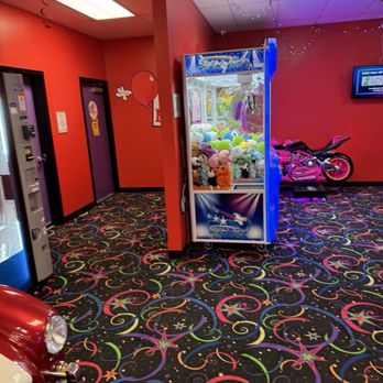 BounceU Paramus - Kids Activities Near Me - Paramus, New Jersey BounceU Paramus - Kids Activities Near Me - Paramus, New Jersey