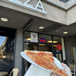 D'Amores Pizza