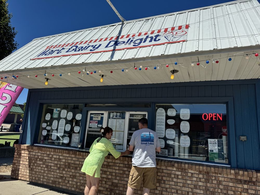 Hart Dairy Delight Logo