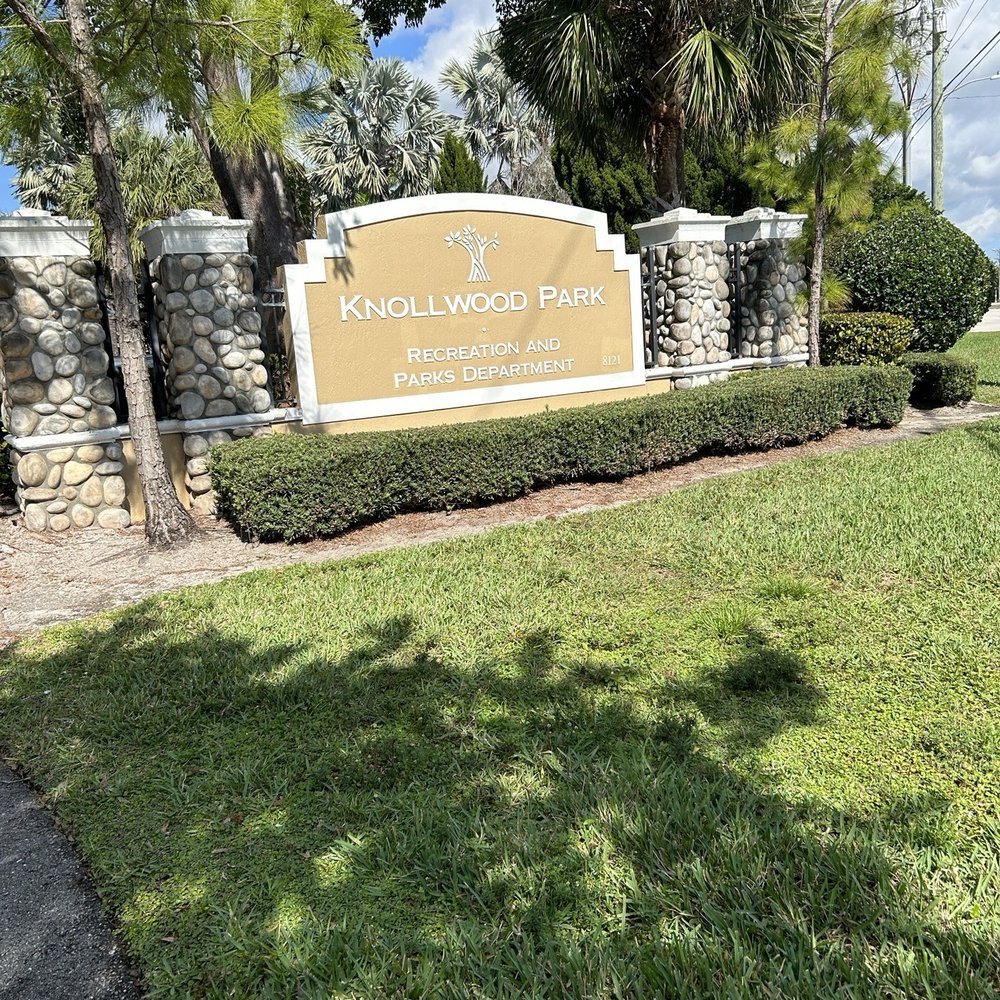 Knollwood Park - Park sign - Parks Near Me - Boynton Beach, Florida Knollwood Park - Park sign - Parks Near Me - Boynton Beach, Florida
