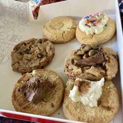 Edible Arrangements - These are the cookies they delivered.