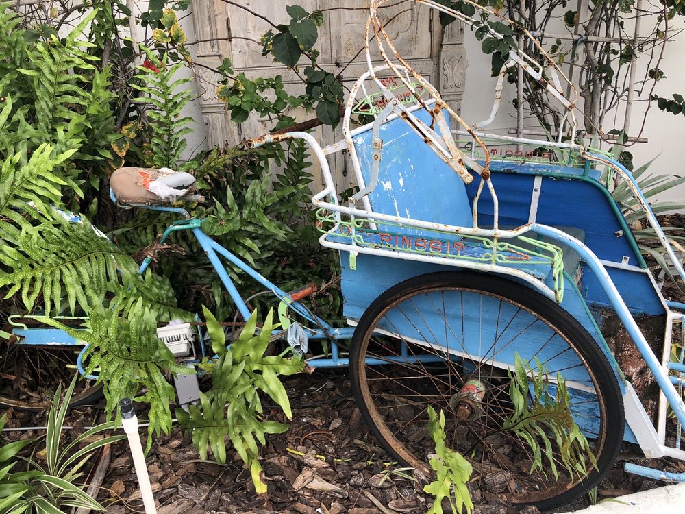 Vintage Vault Furniture, Oakland Park Roadtrippers