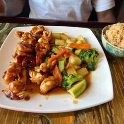 Tokyo Diner - Hibachi shrimp chicken and lobster with fried rice.