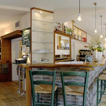 Simon Restaurant - Italian Near Me - Berlin, BE