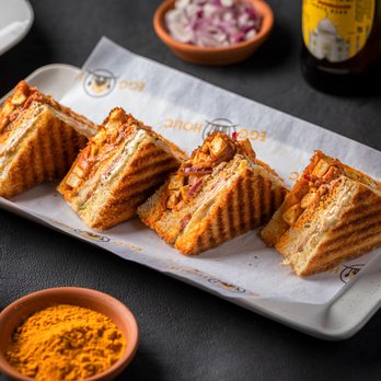 Eggholic - Indian Street Food - a plate of sandwiches with a side of green beans - Indian Near Me - Niles, Illinois