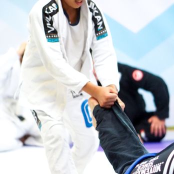 Prisma Jiu-Jitsu - Grand Opening
May 26, 2019 - Brazilian Jiu-jitsu Near Me - Morgan Hill, California Prisma Jiu-Jitsu - Grand Opening
May 26, 2019 - Brazilian Jiu-jitsu Near Me - Morgan Hill, California
