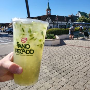 Sano Pecado - Cucumber Limon Agua Fresca - Juice Bars & Smoothies Near Me - Solvang, California
