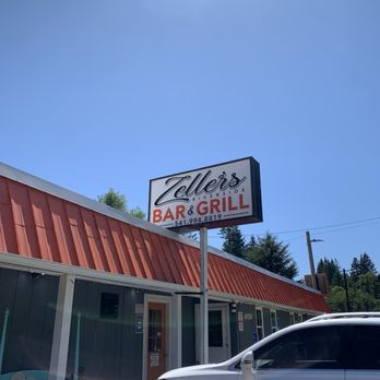 Zeller’s Riverside Bar & Grill - Outside - Bars Near Me - Otis, Oregon