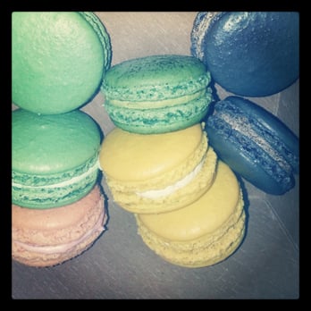 La Tour Cafe - Green tea, melona, cookies and cream, lilikoi, guava.macaroons - Cafes Near Me - Honolulu, Hawaii La Tour Cafe - Green tea, melona, cookies and cream, lilikoi, guava.macaroons - Cafes Near Me - Honolulu, Hawaii