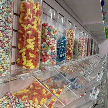 Le Petit Sweet - Candy Stores Near Me - New Braunfels, Texas Le Petit Sweet - Candy Stores Near Me - New Braunfels, Texas
