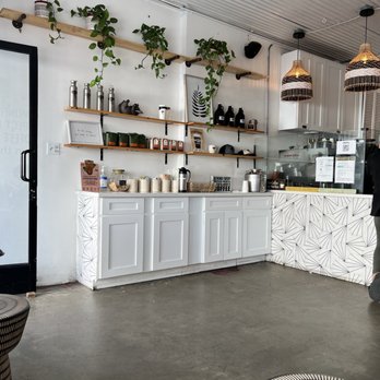 Black Elephant Coffee - Burbank - Inside - Coffee & Tea Near Me - Burbank, California