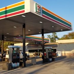 7-Eleven - Storefront