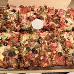 Jet's Pizza - Jet10 Deep Dish