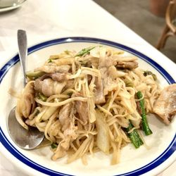 Circle Chinese Cuisine - Pork belly with shredded radish