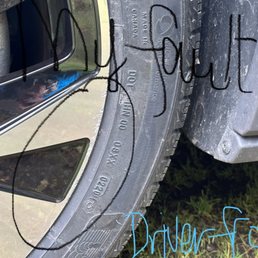 Used to be on front passenger side. I hit a curb while turning right. Only one wheel damaged. Used to be on front passenger side. I hit a curb while turning right. Only one wheel damaged.