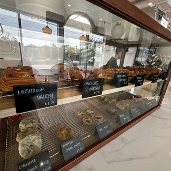 Forest Cafe - Treat display - Cafes Near Me - North York, Ontario