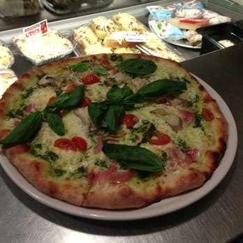 Lalucci La Pizzeria - Månedens pizza - Pizza Near Me - Hellerup, 84 Lalucci La Pizzeria - Månedens pizza - Pizza Near Me - Hellerup, 84