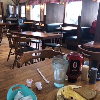 Village Kitchen - Spacious dining area. - Breakfast & Brunch Near Me - Moultonborough, New Hampshire