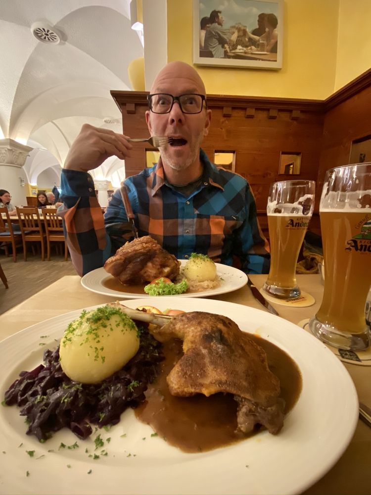 Der Andechser Im Ratskeller Schloßplatz Wiesbaden DER ANDECHSER IM RATSKELLER - Updated July 2025 - 77 Photos & 83