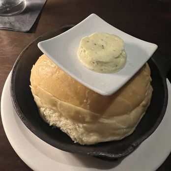 Vince Young Steakhouse - Bread - Steakhouses Near Me - Austin, Texas